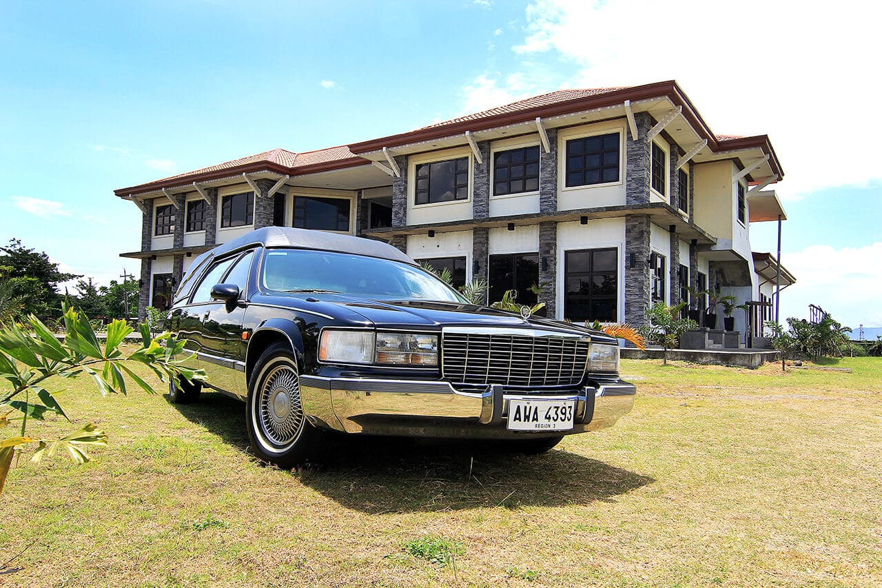 Cadillac Fleetwood - Funeraria Imperial
