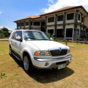 Lincoln Navigator - Funeraria Imperial